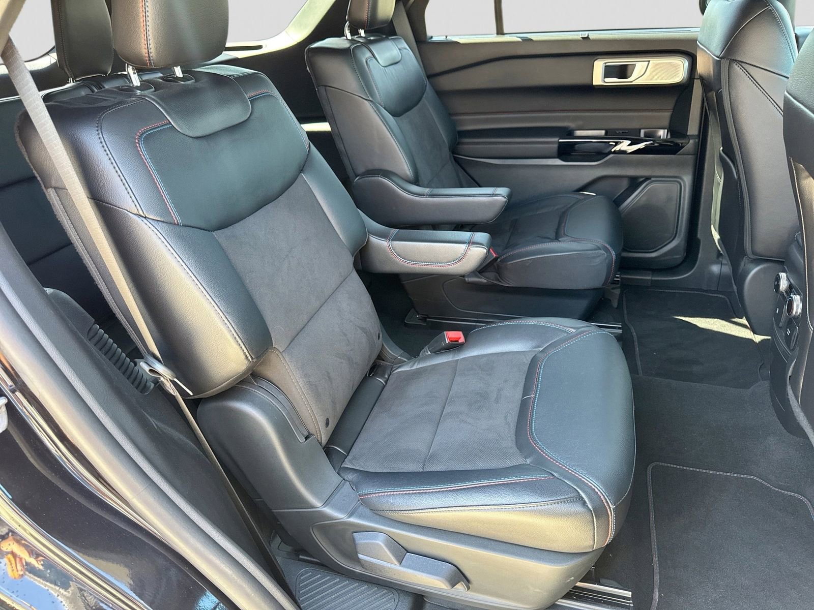 Certified 2023 Ford Explorer ST w/ Equipment Group 401A AWD/4WD image 27