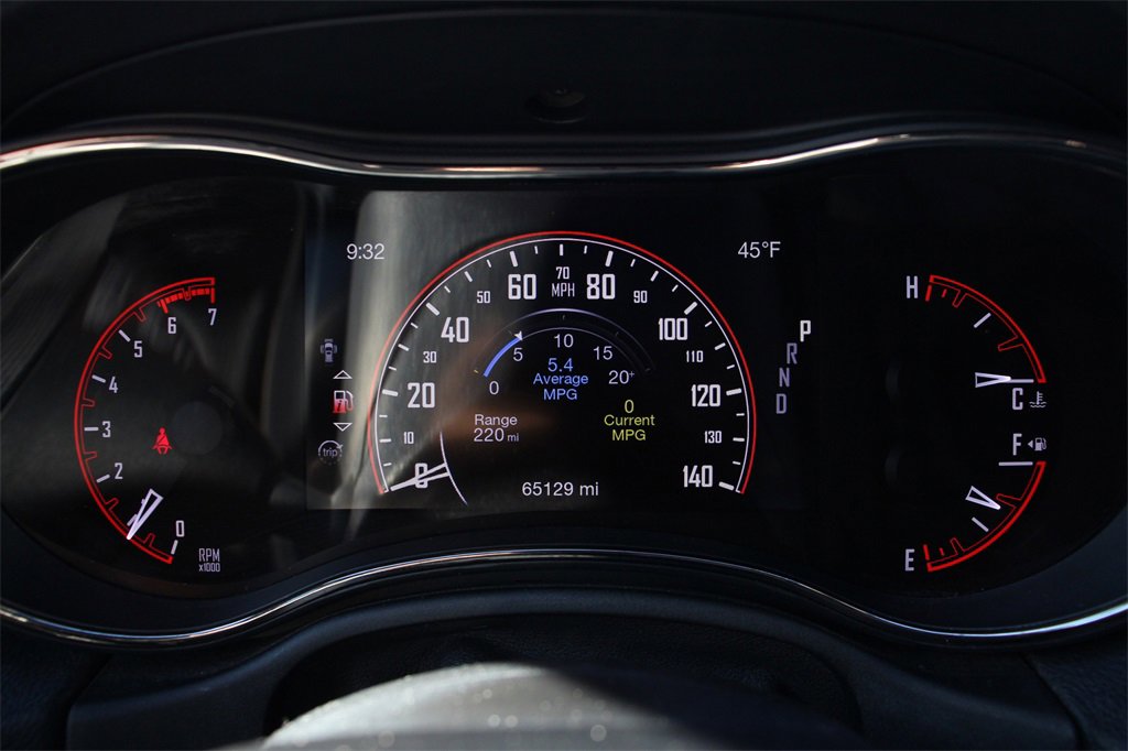 Used 2019 Dodge Durango R/T w/ Technology Group image 33