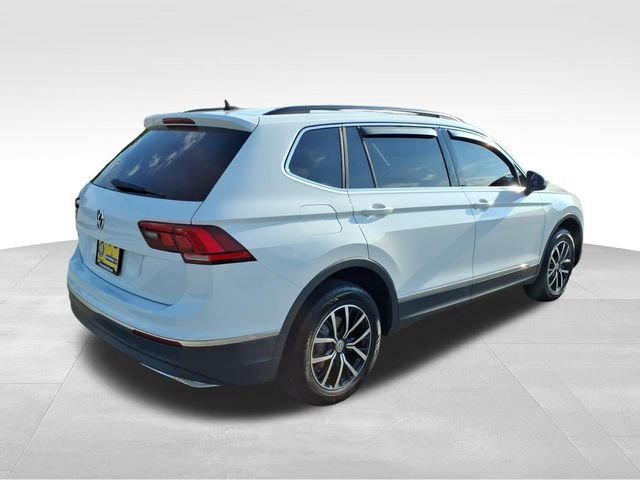 Used 2021 Volkswagen Tiguan SE w/ Panoramic Sunroof Package FWD image 13