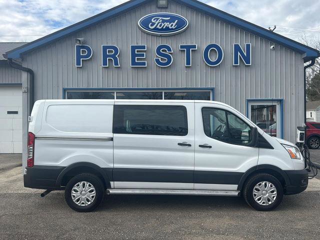 Certified 2022 Ford Transit 250 w/ Exterior Upgrade Package image 6