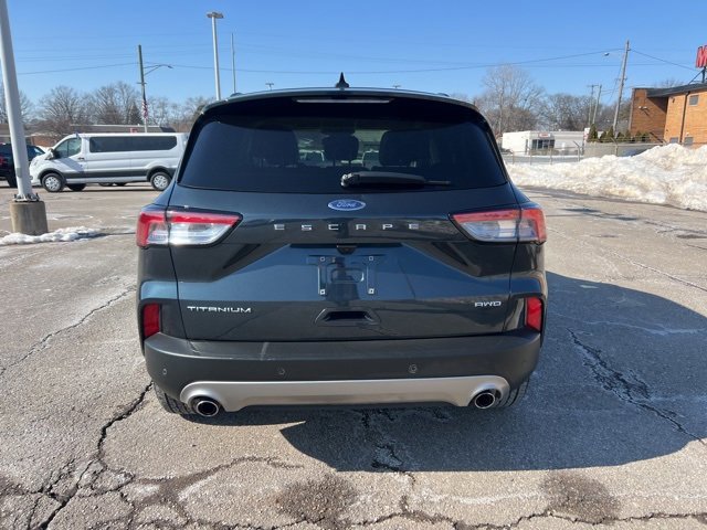 Certified 2022 Ford Escape Titanium w/ Titanium Elite Package image 3