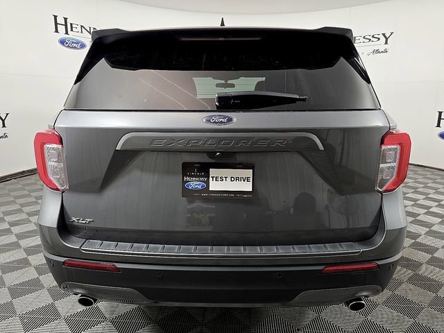 Certified 2023 Ford Explorer XLT w/ Equipment Group 202A image 4