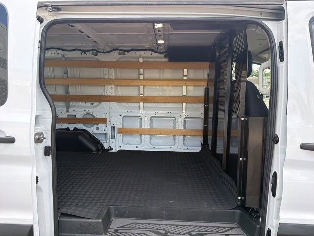 Certified 2024 Ford Transit 250 Low Roof w/ Exterior Upgrade Package image 29