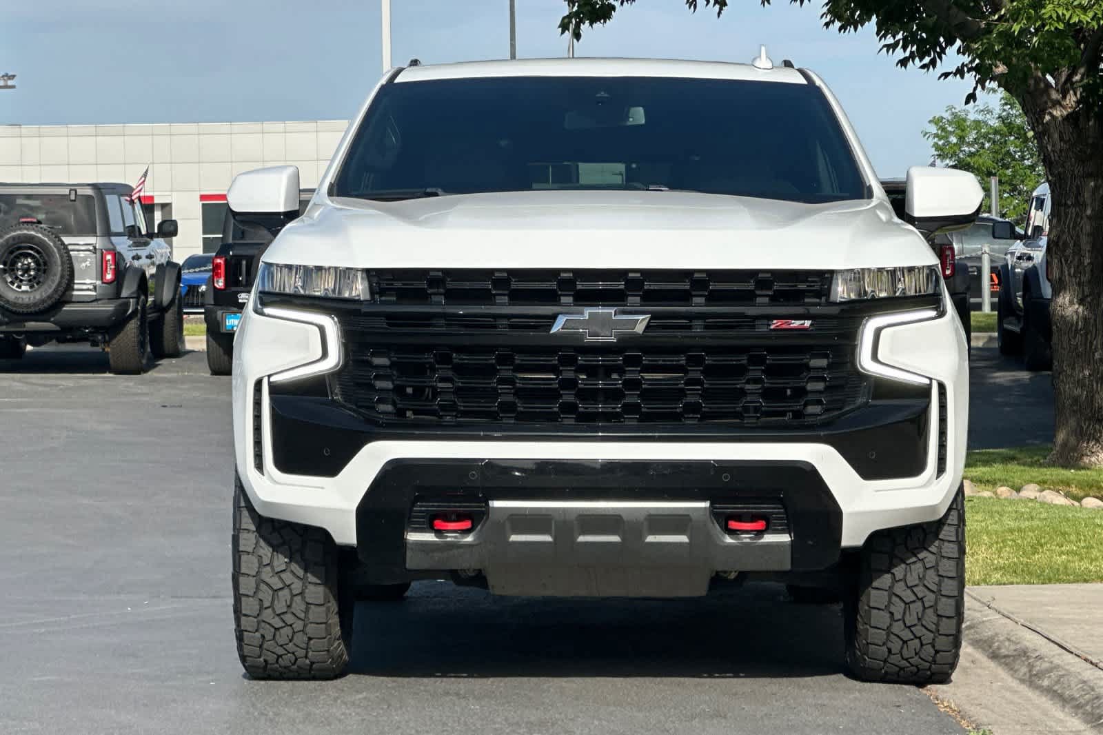 Used 2023 Chevrolet Tahoe Z71 AWD/4WD image 10