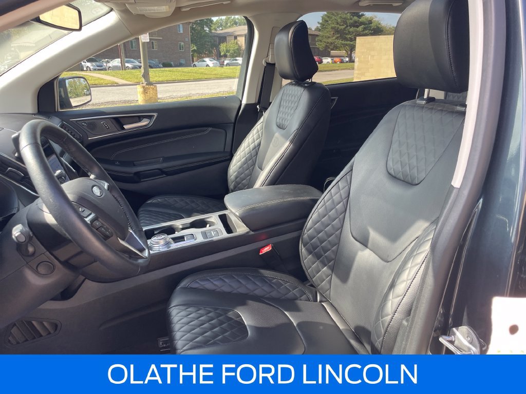 Certified 2024 Ford Edge Titanium w/ Equipment Group 301A AWD/4WD image 13