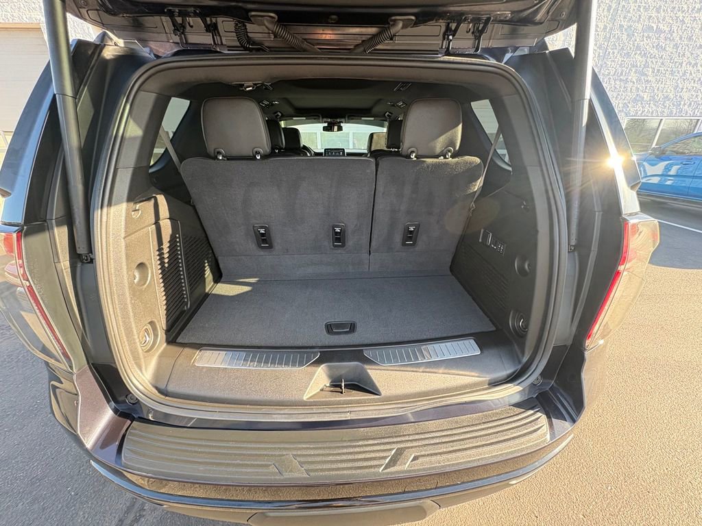 Used 2024 Chevrolet Tahoe Z71 w/ Z71 Off-Road Package image 28