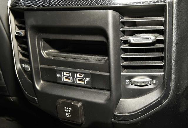 Used 2021 RAM 1500 Big Horn w/ Built-to-serve Edition AWD/4WD image 32