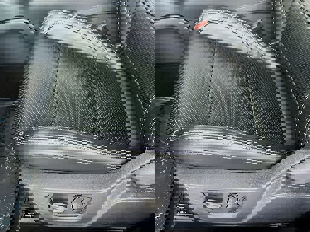 Certified 2024 Ford Mustang Premium image 28