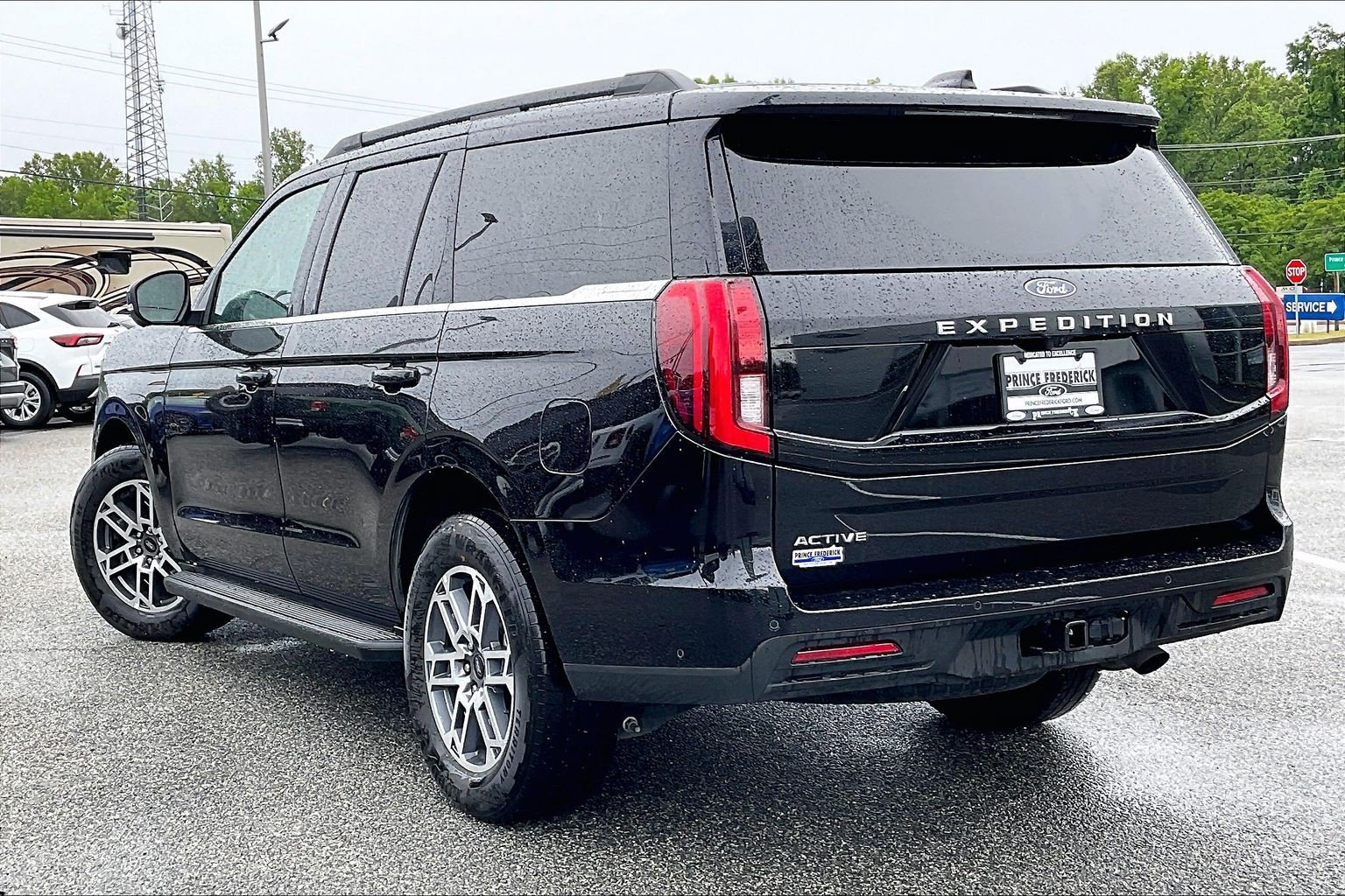 Certified 2025 Ford Expedition Active RWD image 11