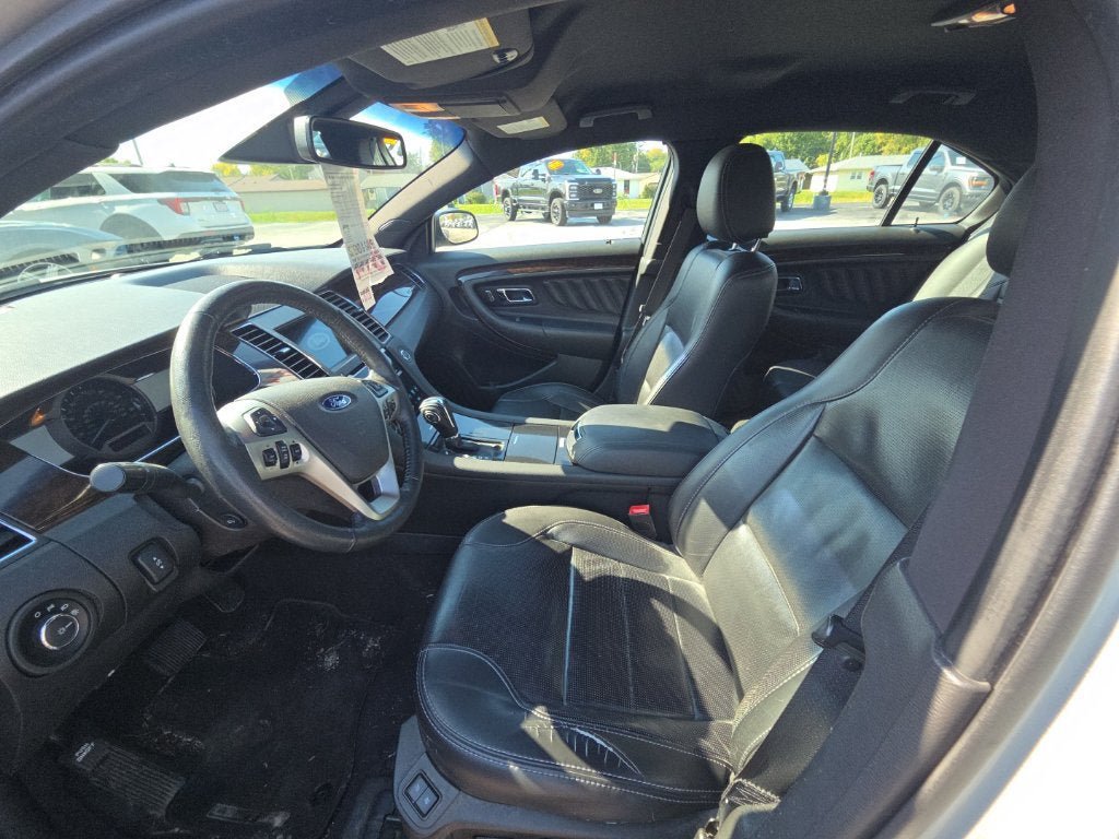 Certified 2019 Ford Taurus Limited w/ Driver Assist Package AWD/4WD image 4