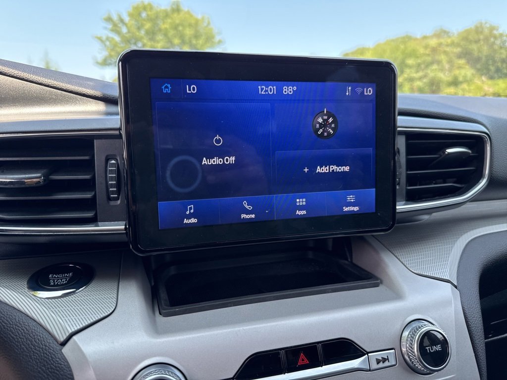 Certified 2023 Ford Explorer XLT w/ Equipment Group 202A image 17