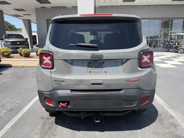 Used 2020 Jeep Renegade Trailhawk w/ Cold Weather Group AWD/4WD image 3