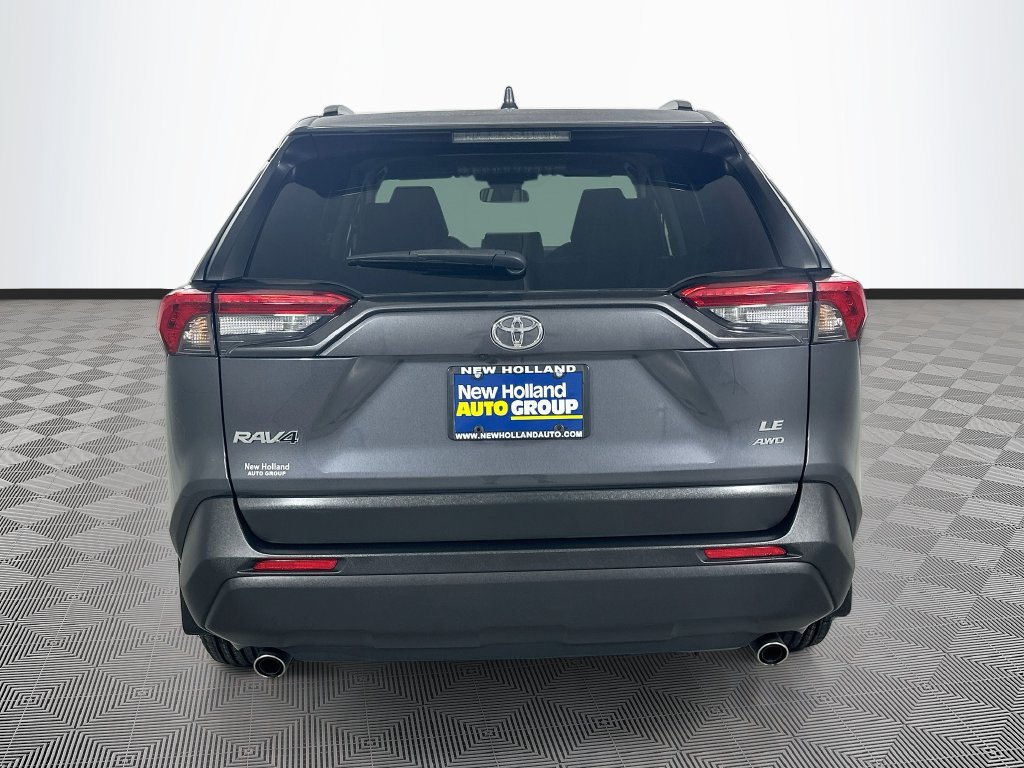 Used 2019 Toyota RAV4 LE w/ All Weather Liner Package AWD/4WD image 9