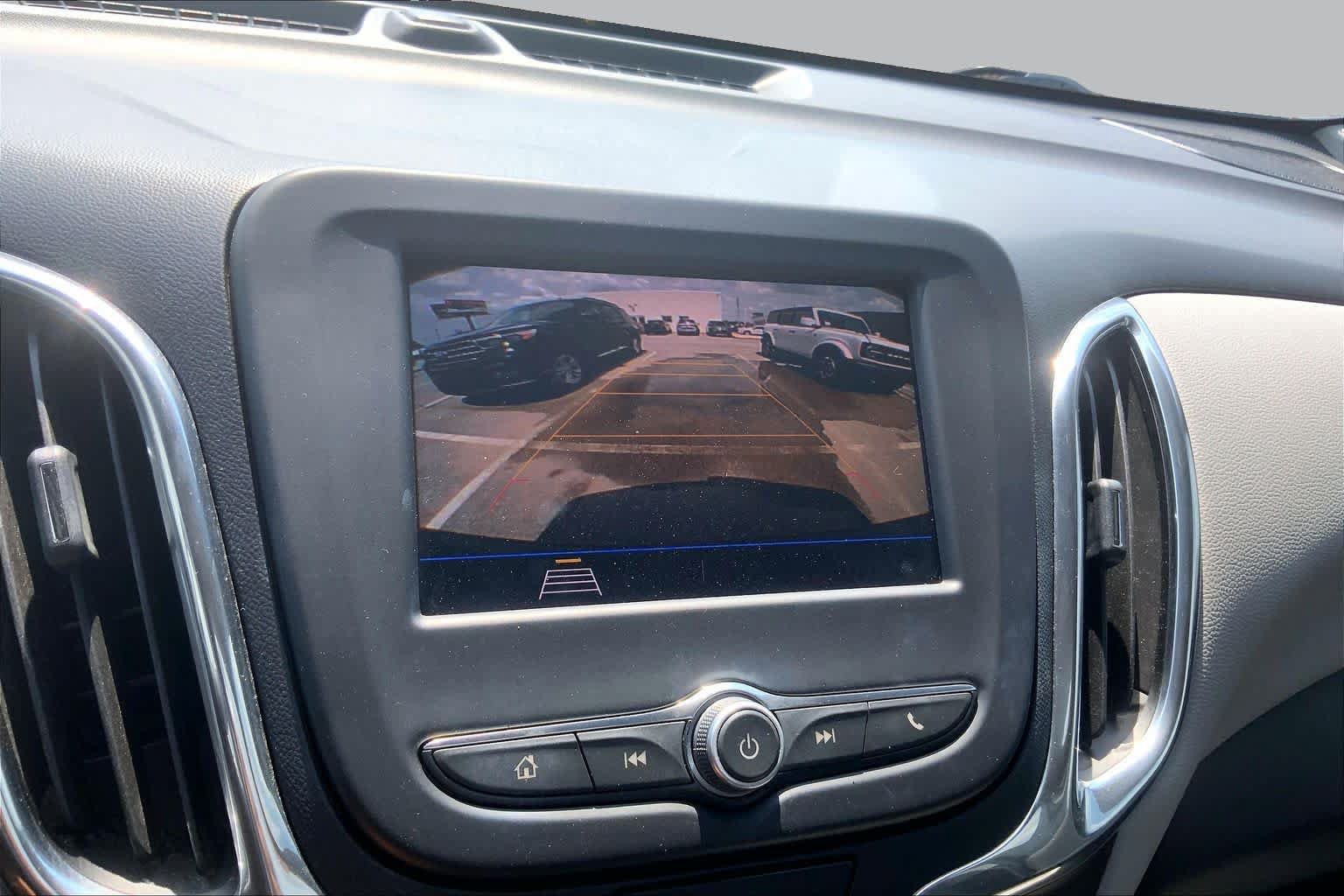 Used 2020 Chevrolet Equinox LS w/ LS Convenience Package FWD image 26