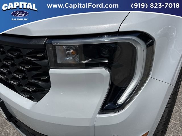 Certified 2025 Ford Maverick Lariat AWD/4WD image 11