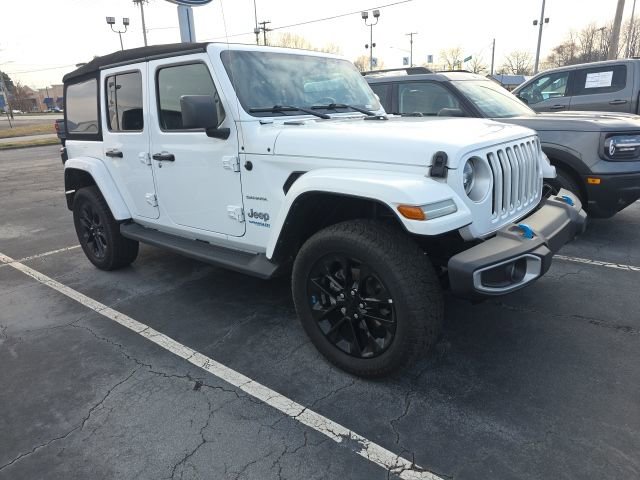 Used 2022 Jeep Wrangler Unlimited Sahara w/ Cold Weather Group image 1