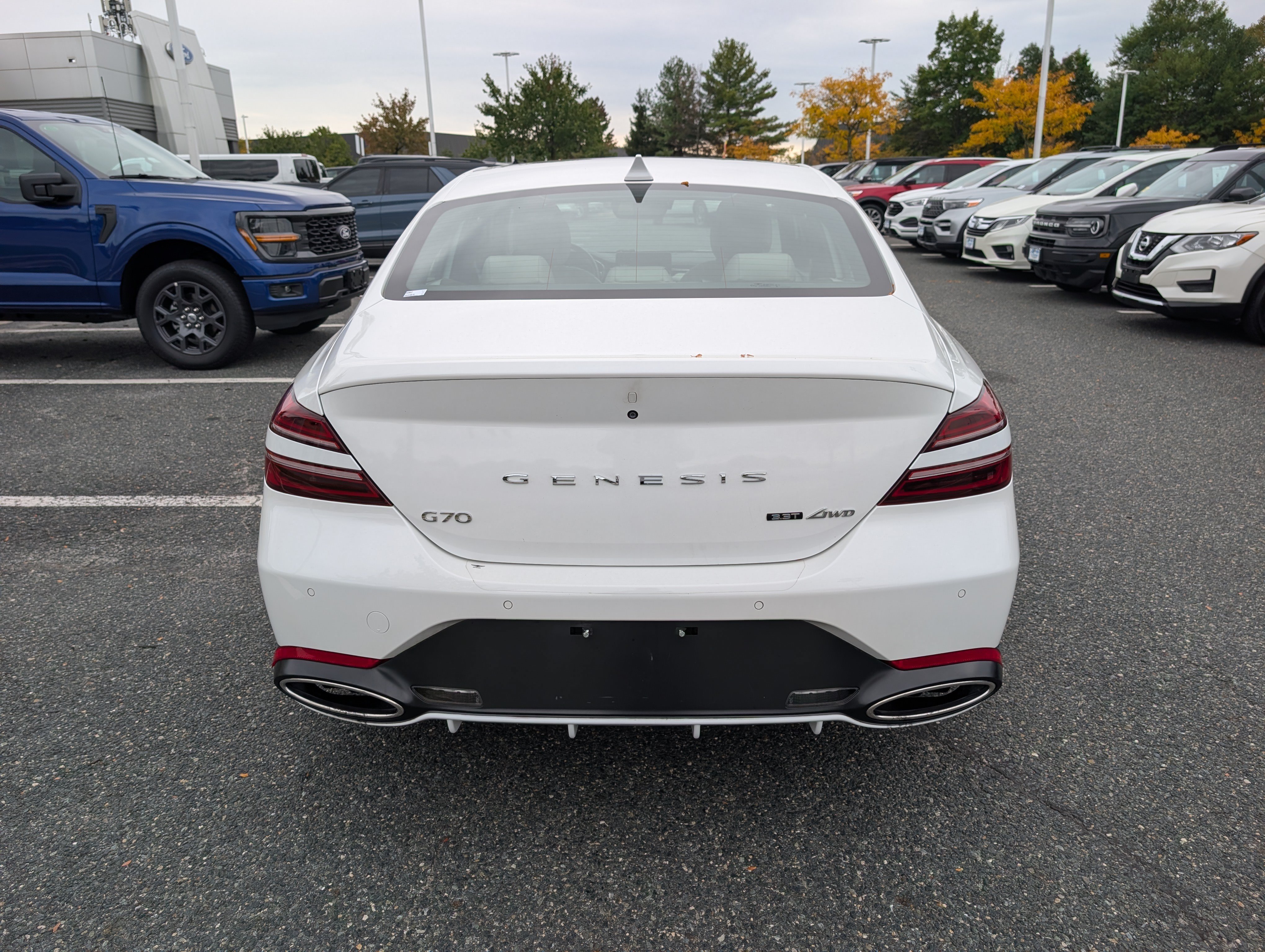 Used 2022 Genesis G70 3.3T w/ Sport Advanced Package AWD/4WD image 3