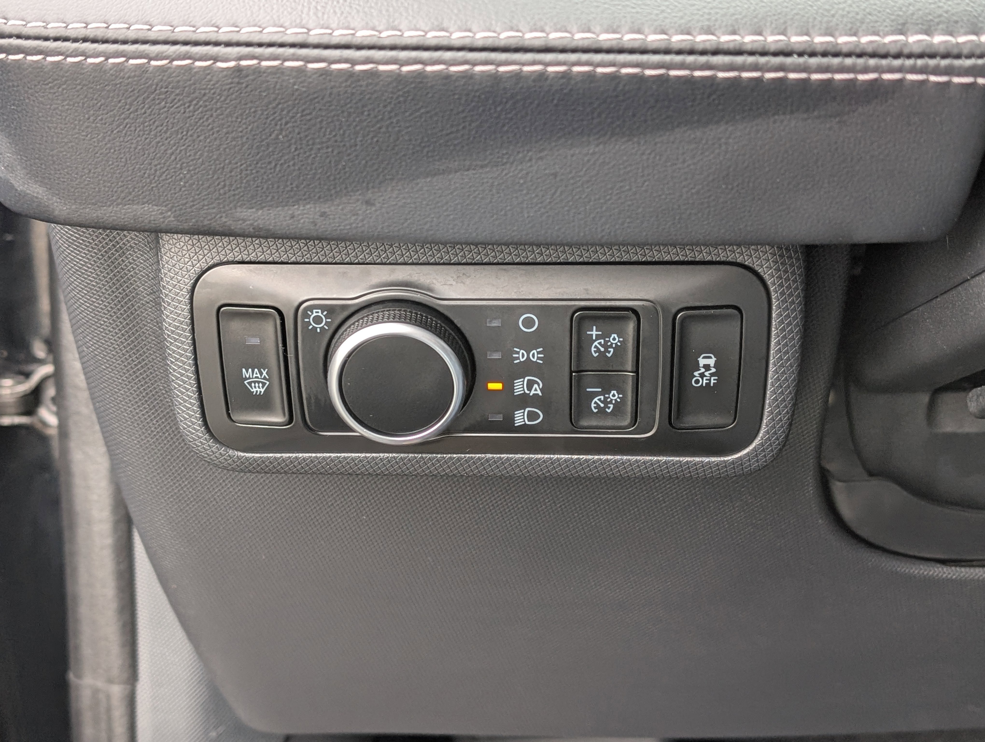 Certified 2024 Ford Mustang Mach-E Select w/ Comfort Package Lite image 21