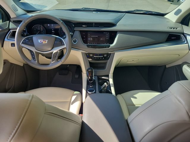 Used 2024 Cadillac XT5 Premium Luxury w/ Technology Package FWD image 20