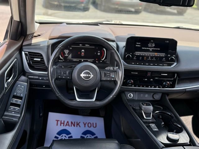 Used 2023 Nissan Rogue Platinum w/ Platinum Premium Package image 18