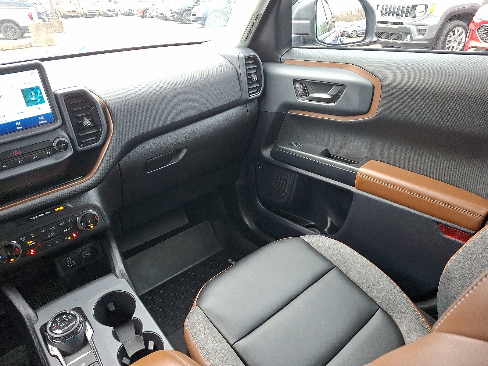Certified 2024 Ford Bronco Sport Outer Banks AWD/4WD image 16