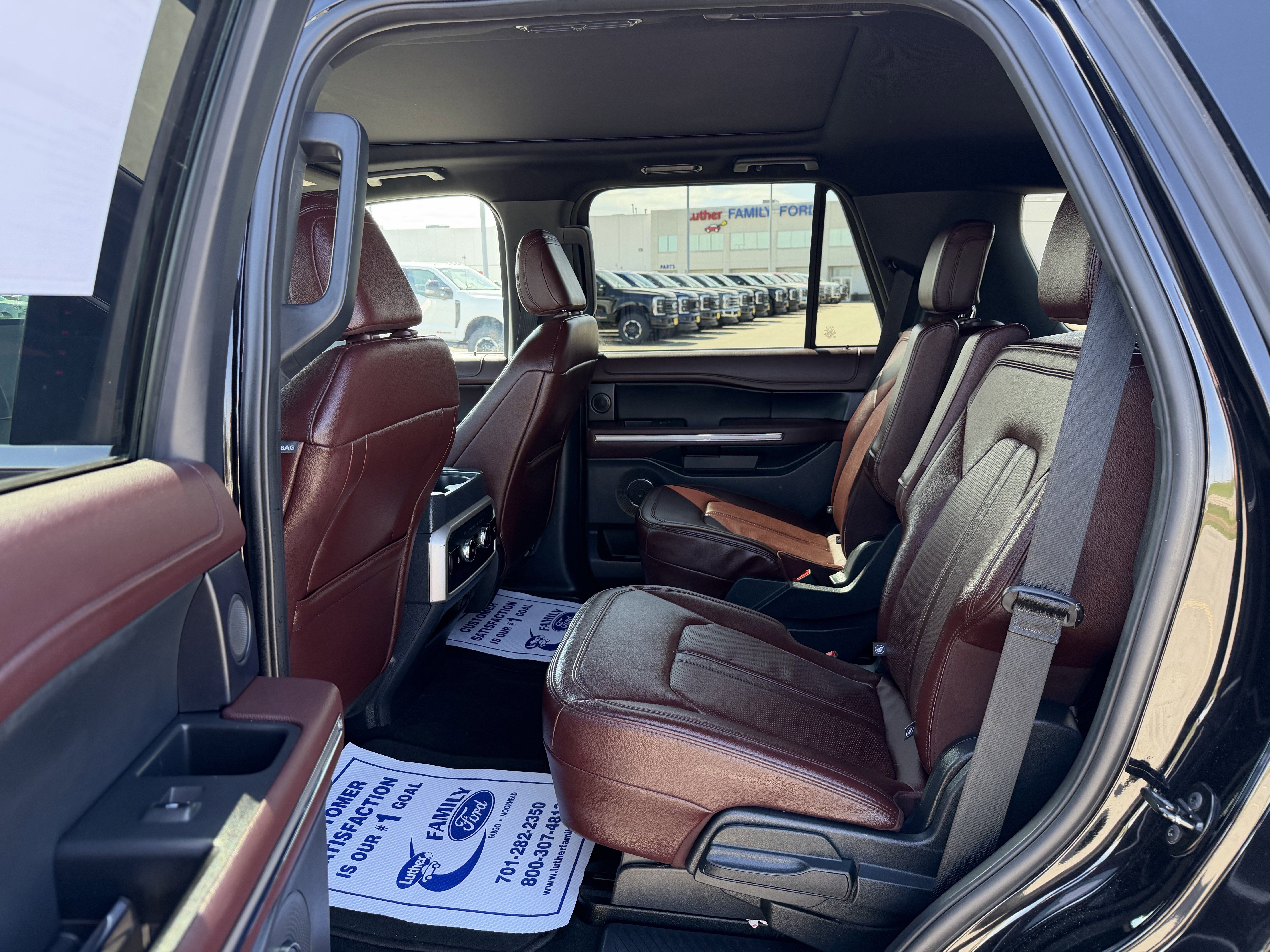 Certified 2024 Ford Expedition Limited AWD/4WD image 19