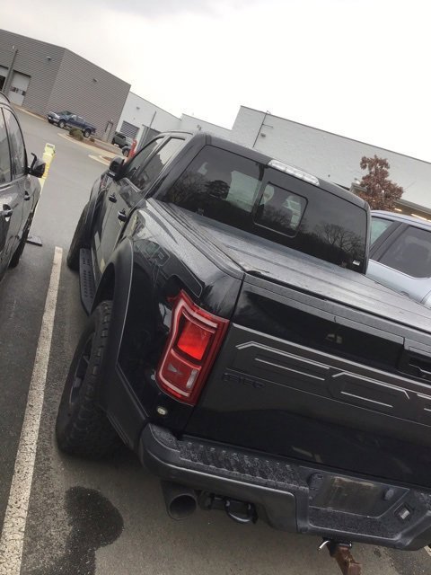 Certified 2018 Ford F150 Raptor w/ Equipment Group 802A Luxury image 4