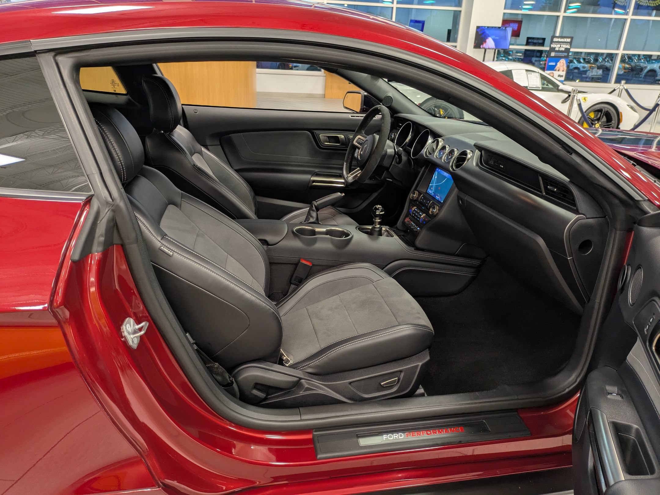 Certified 2019 Ford Mustang Shelby GT350 w/ Technology Package RWD image 31