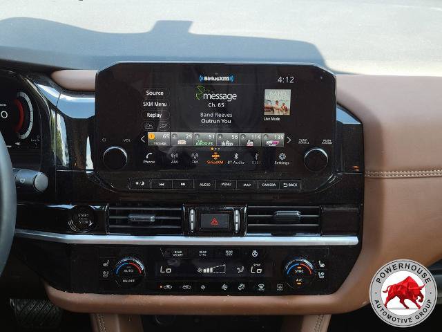 Used 2025 Nissan Pathfinder Platinum w/ Lighting Package (N92) FWD image 24
