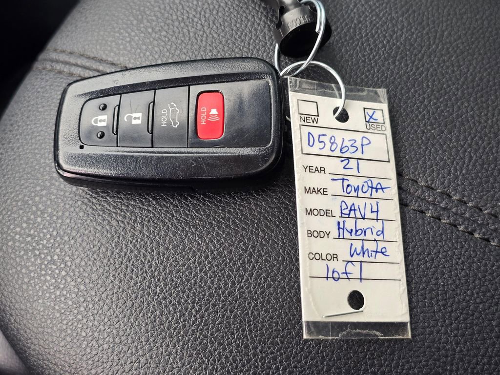 Used 2021 Toyota RAV4 XSE image 32