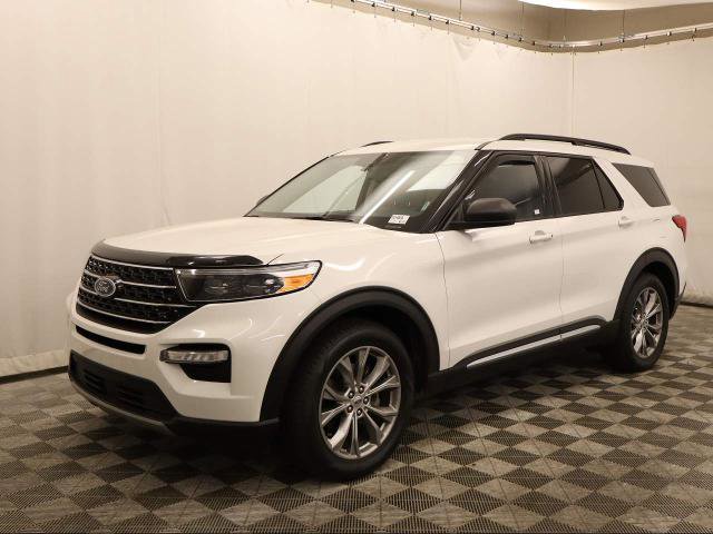 Certified 2022 Ford Explorer XLT w/ Equipment Group 202A image 1