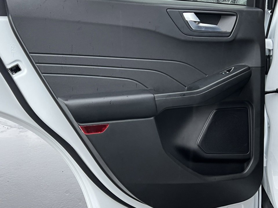 Certified 2023 Ford Escape ST-Line w/ Tech Pack #1 image 32