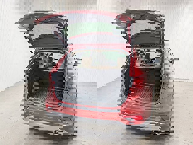 Used 2017 Hyundai Santa Fe Sport image 7