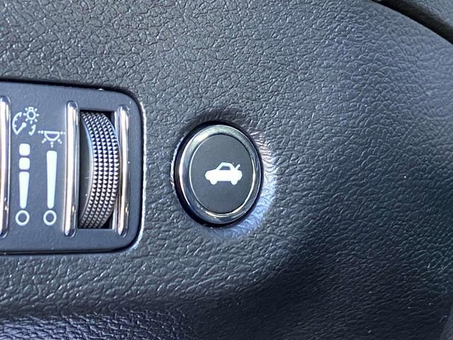 Used 2023 Dodge Challenger SXT w/ Blacktop Package image 31