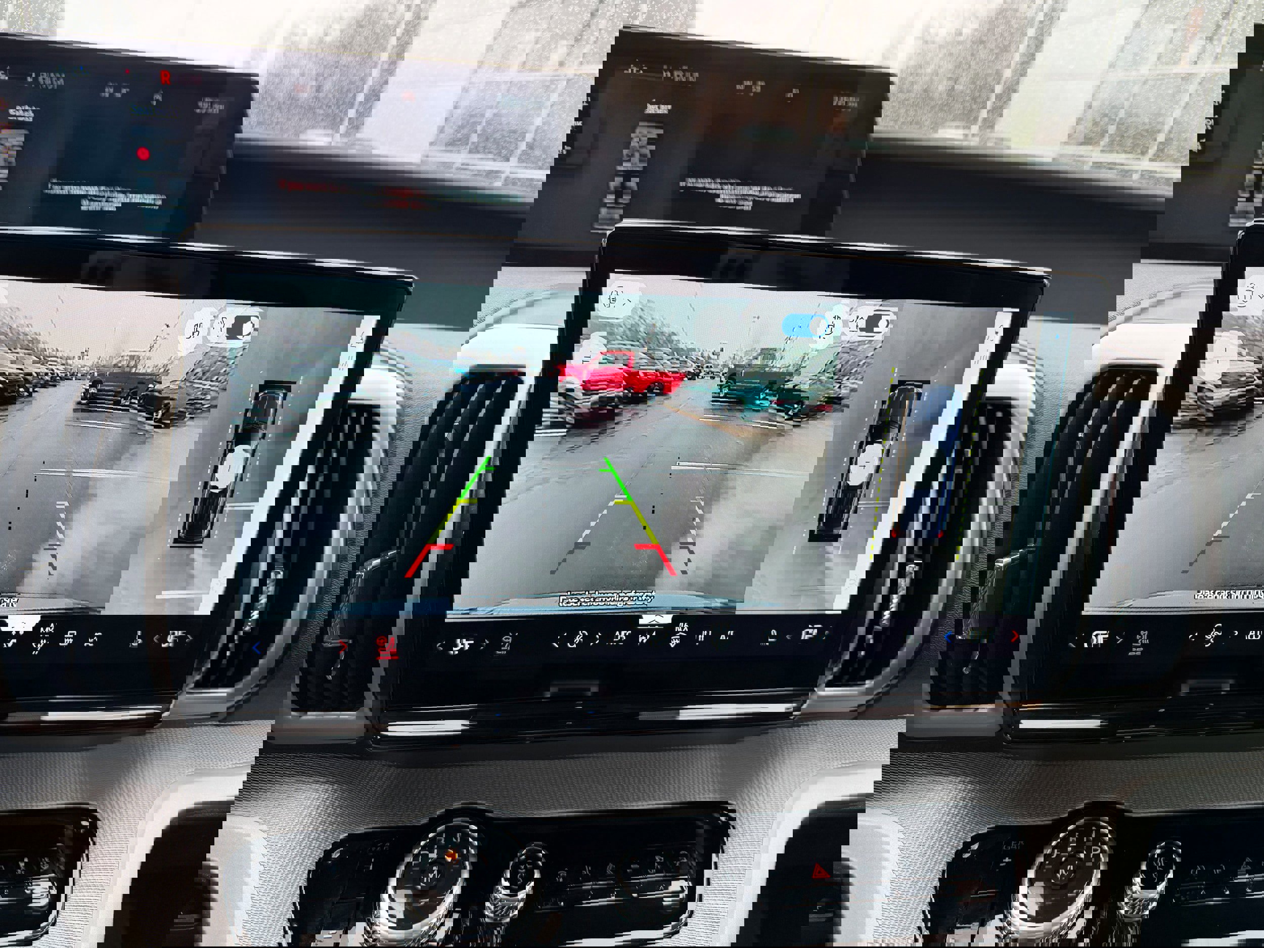 Certified 2025 Ford Expedition Active image 30