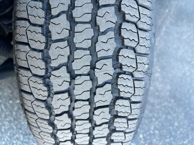 Certified 2020 Ford F150 Lariat w/ Equipment Group 502A Luxury AWD/4WD image 11