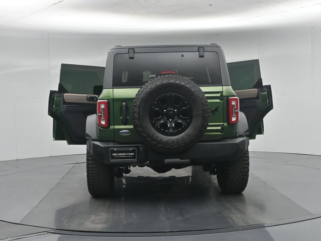 Certified 2024 Ford Bronco Wildtrak AWD/4WD image 37