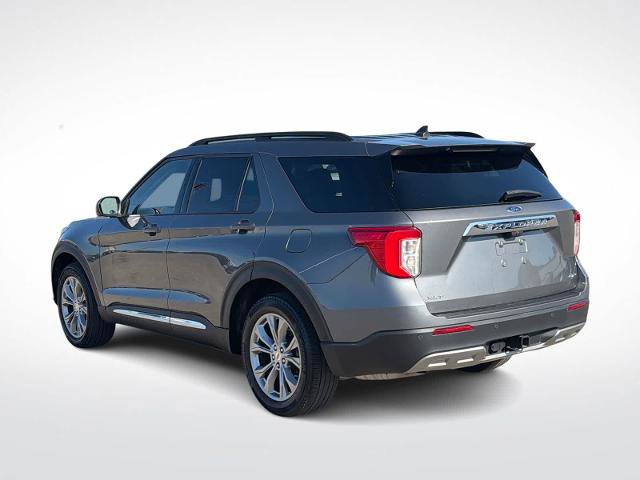 Certified 2023 Ford Explorer XLT w/ Equipment Group 202A AWD/4WD image 6