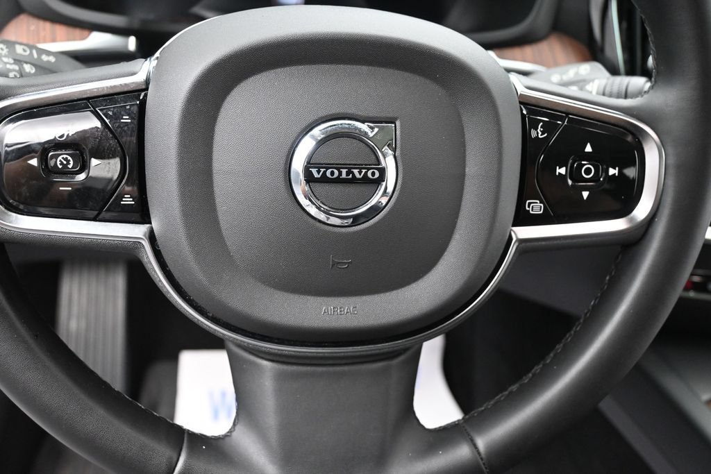 Used 2024 Volvo V60 B5 Cross Country Plus AWD/4WD image 12