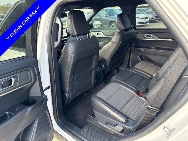 Certified 2025 Ford Explorer ST-Line w/ Premium Package RWD image 7