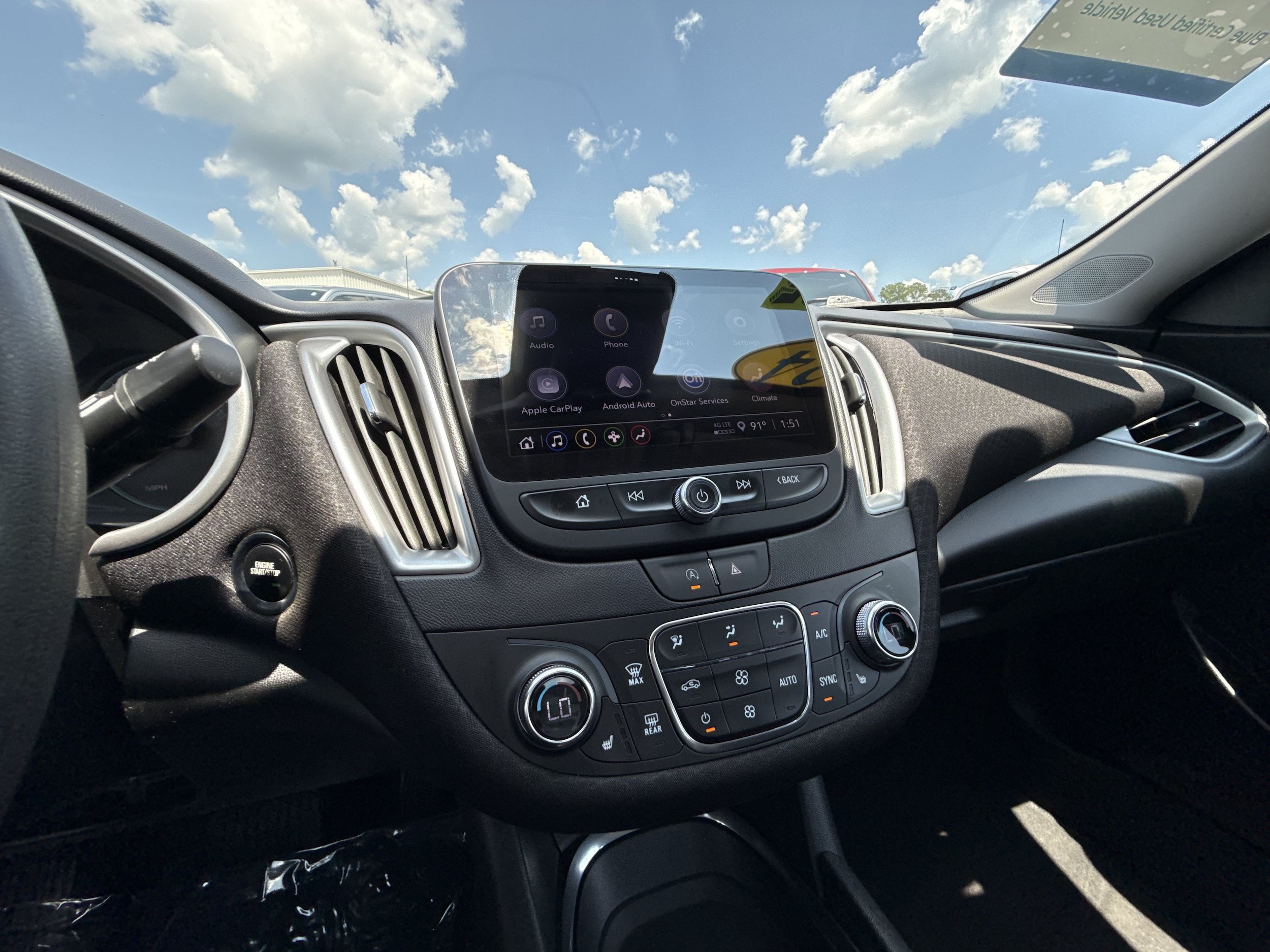 Used 2024 Chevrolet Malibu LT FWD image 16