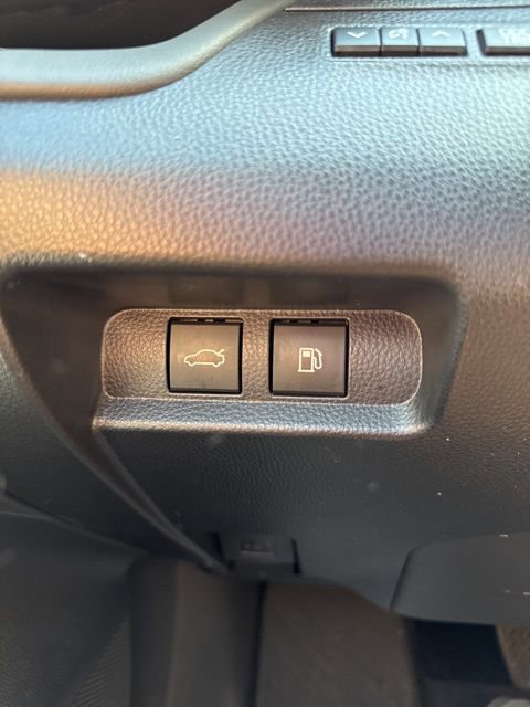 Used 2024 Toyota Crown XLE image 16