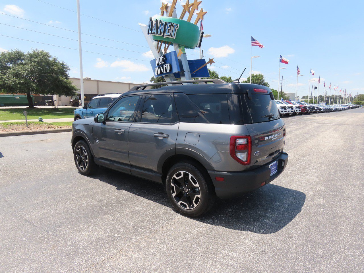 Certified 2024 Ford Bronco Sport Outer Banks w/ Tech Package AWD/4WD image 14