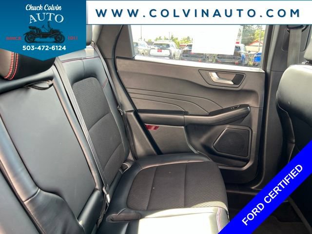 Certified 2025 Ford Escape ST-Line Select AWD/4WD image 26