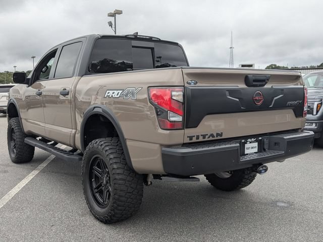 Used 2023 Nissan Titan PRO-4X w/ Pro-4x Convenience Package AWD/4WD image 5