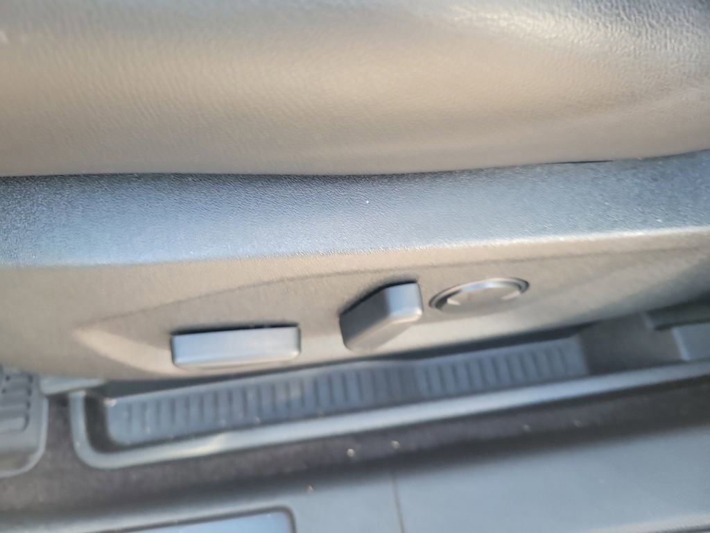 Certified 2020 Ford Edge ST w/ Equipment Group 401A image 16