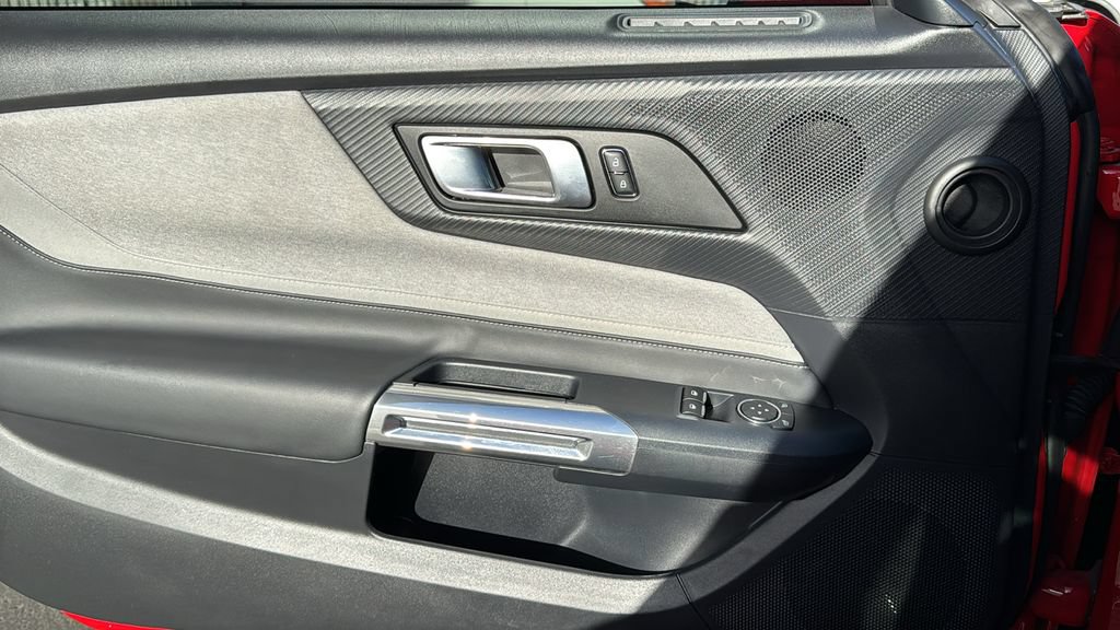 Certified 2025 Ford Mustang GT RWD image 19