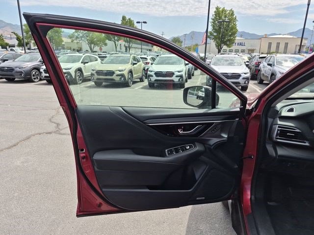 Used 2022 Subaru Outback Limited XT AWD/4WD image 12