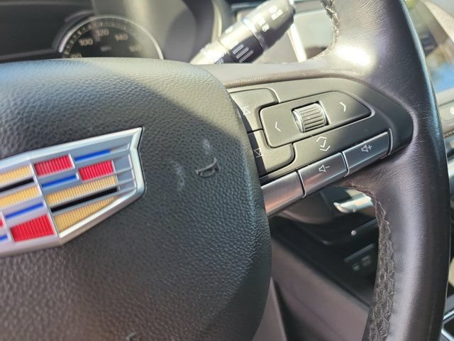 Used 2023 Cadillac XT4 Premium Luxury AWD/4WD image 27