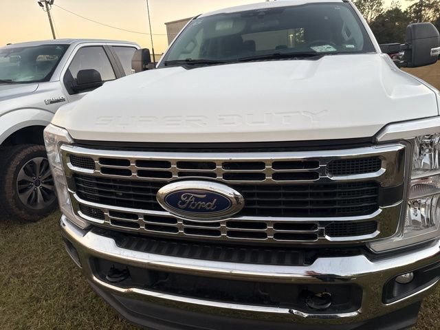 Certified 2025 Ford F250 XLT w/ FX4 Off-Road Package image 6